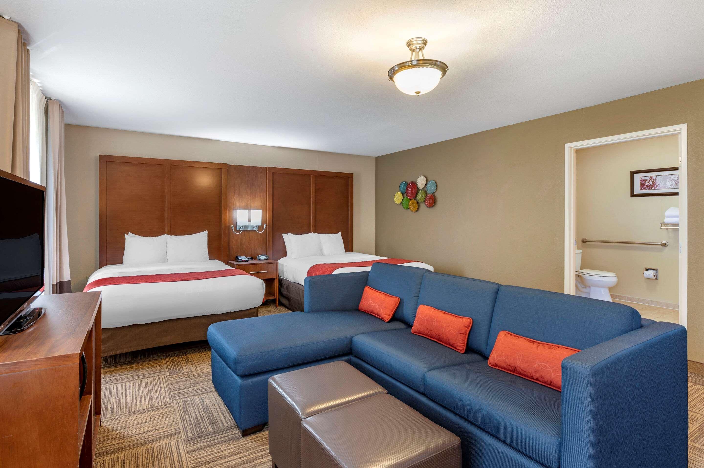 Comfort Suites Urbana Champaign, University Area Екстер'єр фото